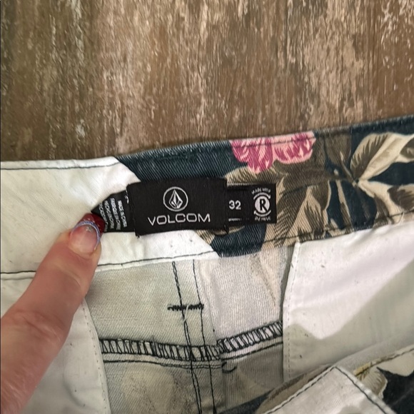 Volcom Floral High Waist Women's Shorts - Black, Pink, White - Picture 2 of 10